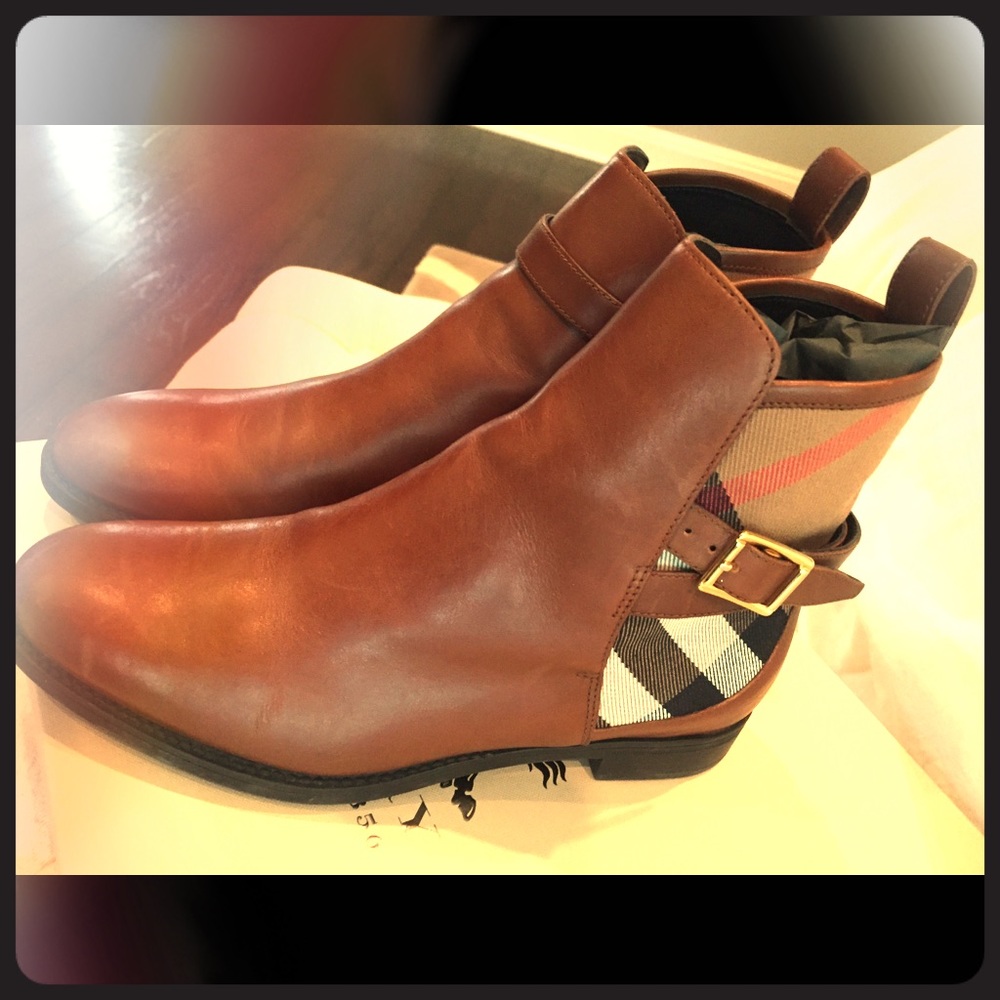 Burberry ankle boots